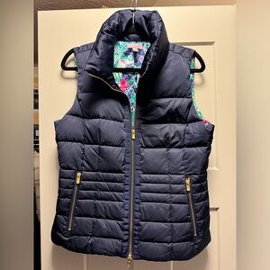 LILLY PULITZER NAVY SYD PUFFER VEST LARGE EUC